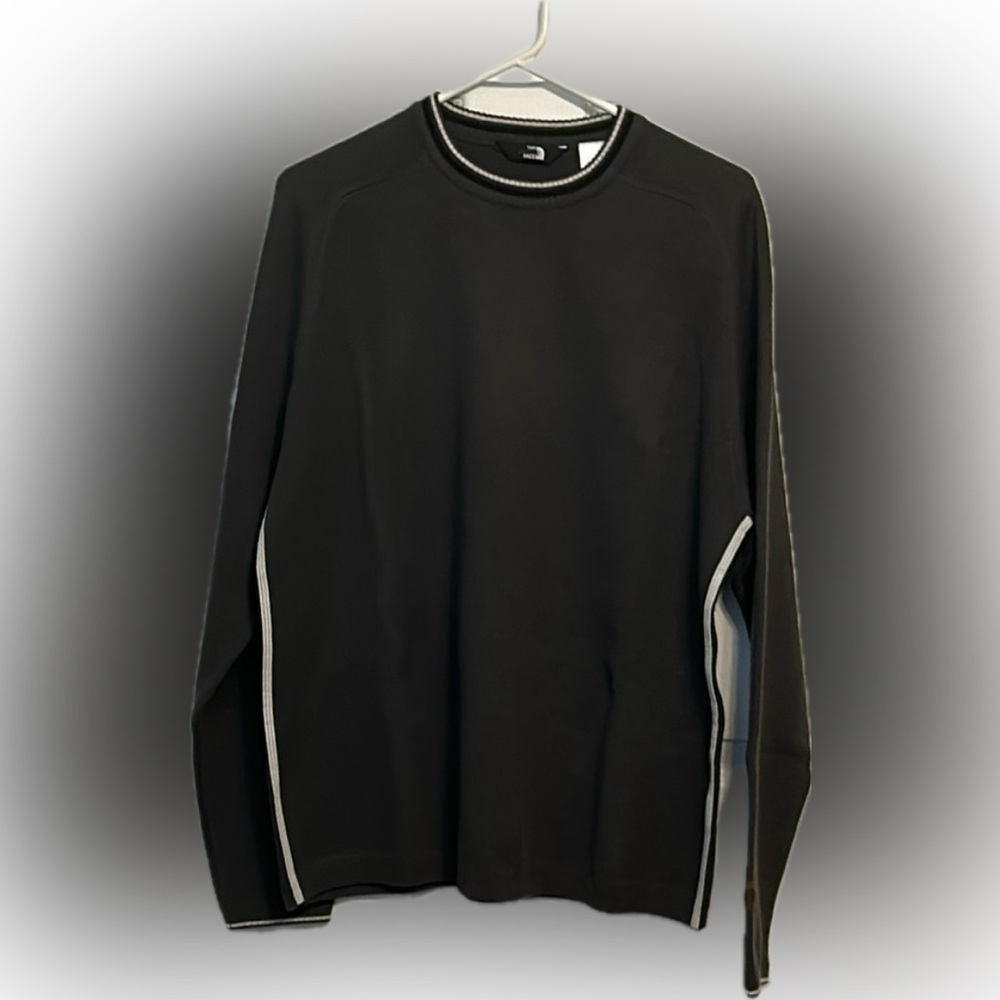 The North Face Men’s Sweater.  100% Wool size M